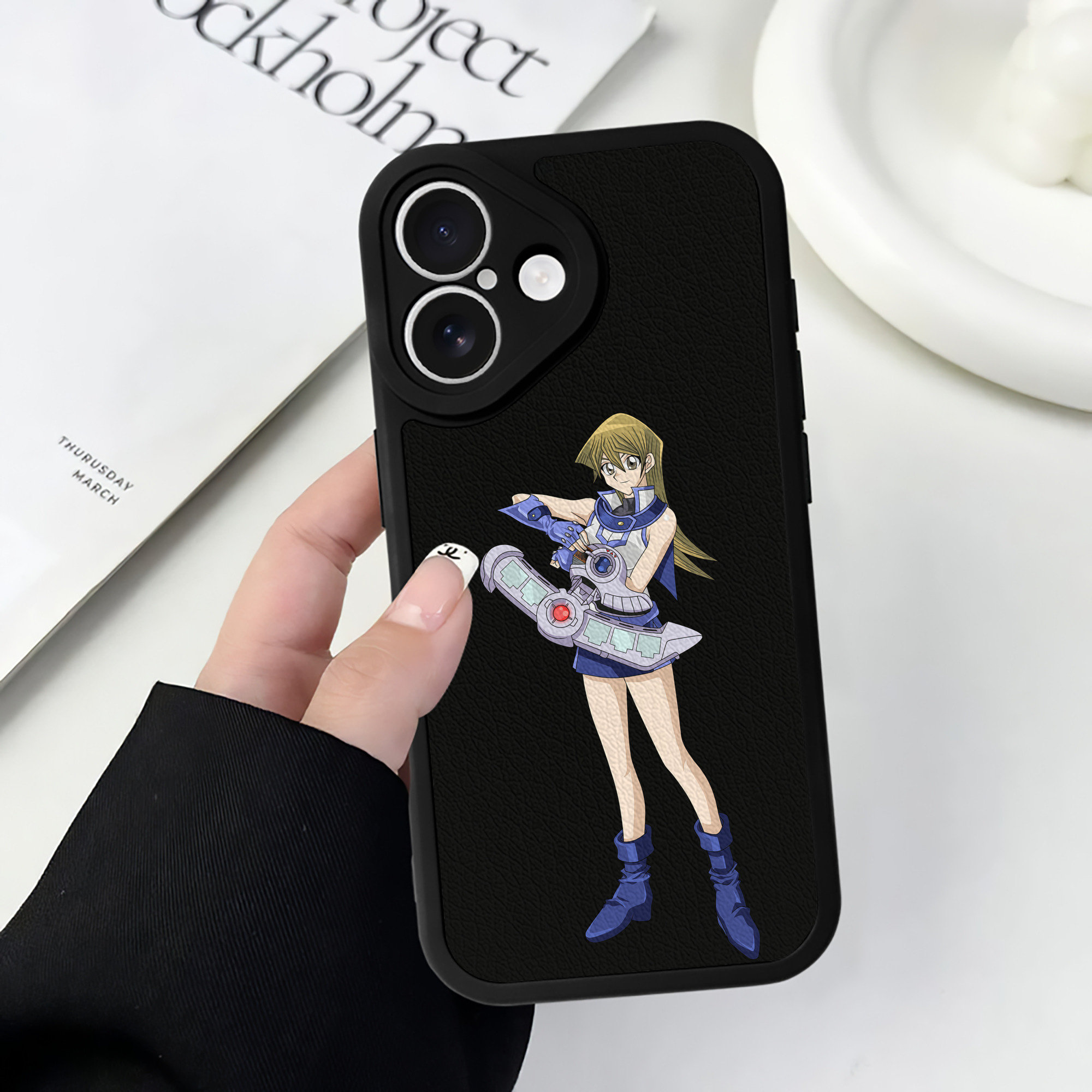 遊☆戯☆王 Yu-Gi-Oh! 【iPhone 16シリーズ対応】シリコンスマホケース（レザー調） 材質：シリコン